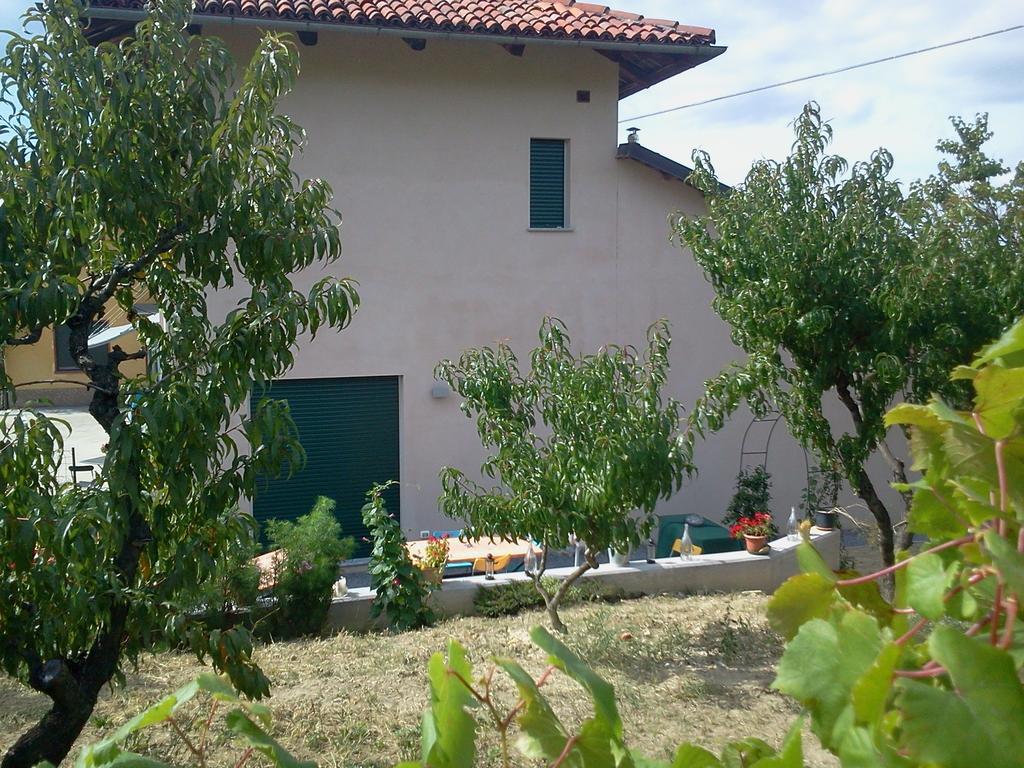 Bed & Breakfast Cascina Beatrice Rodello Extérieur photo